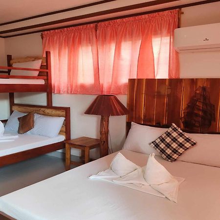 Summer Homes Beach Resort And Cottages Palawan Barton Luaran gambar