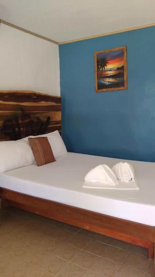 Summer Homes Beach Resort And Cottages Palawan Barton Luaran gambar