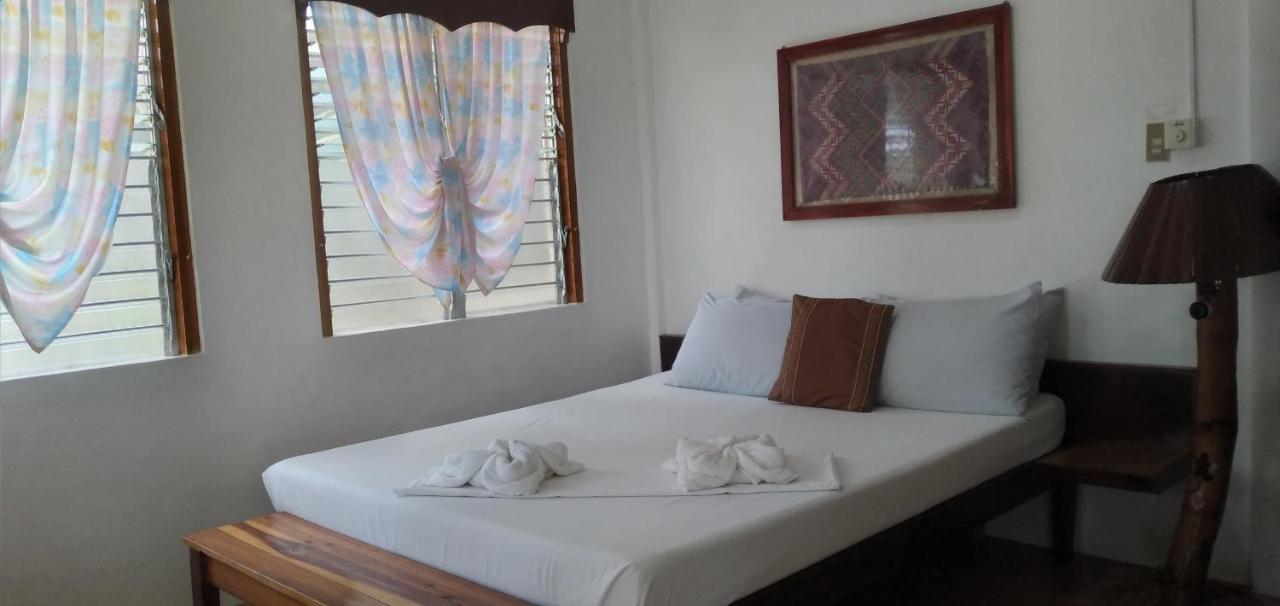 Summer Homes Beach Resort And Cottages Palawan Barton Luaran gambar