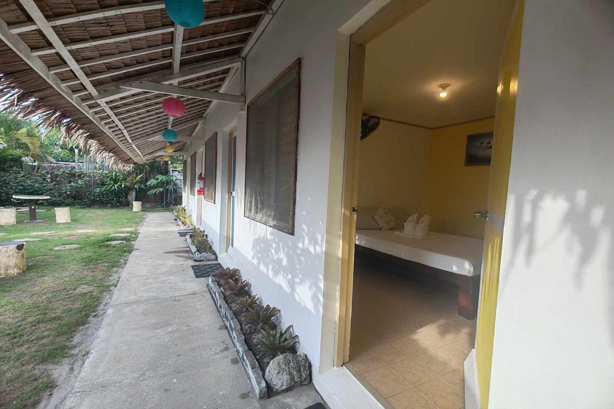 Summer Homes Beach Resort And Cottages Palawan Barton Luaran gambar