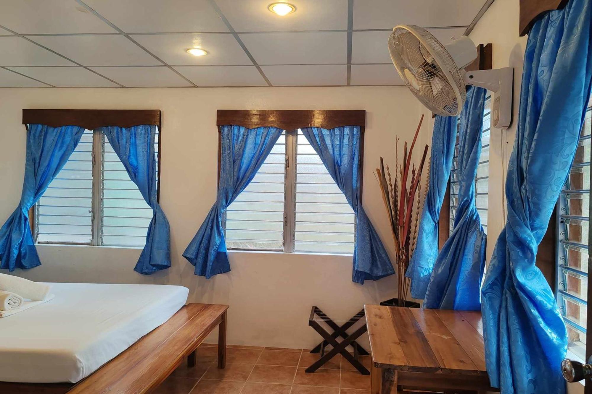 Summer Homes Beach Resort And Cottages Palawan Barton Luaran gambar